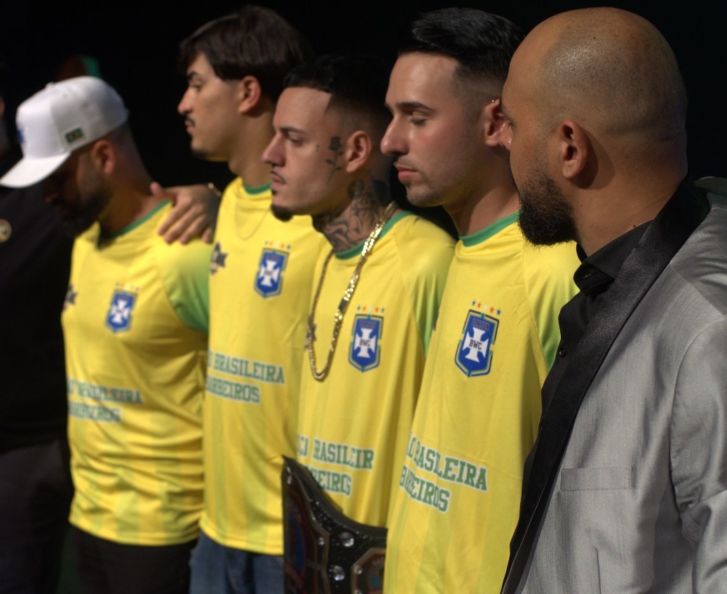 A Primeira Apresentação Oficial